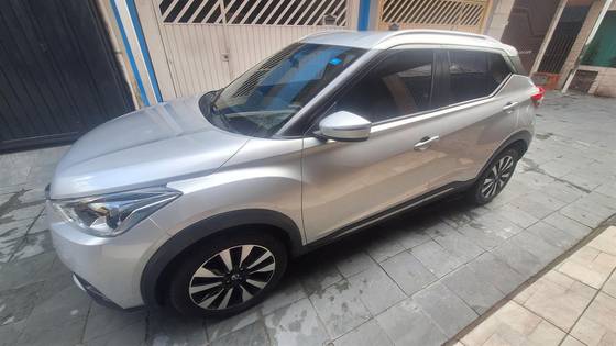 NISSAN KICKS 1.6 16V FLEXSTART SV 4P XTRONIC NISSAN KICKS 1.6 16V FLEXSTART SV 4P XTRONIC